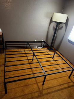 Black Metal Platform Bed Frame