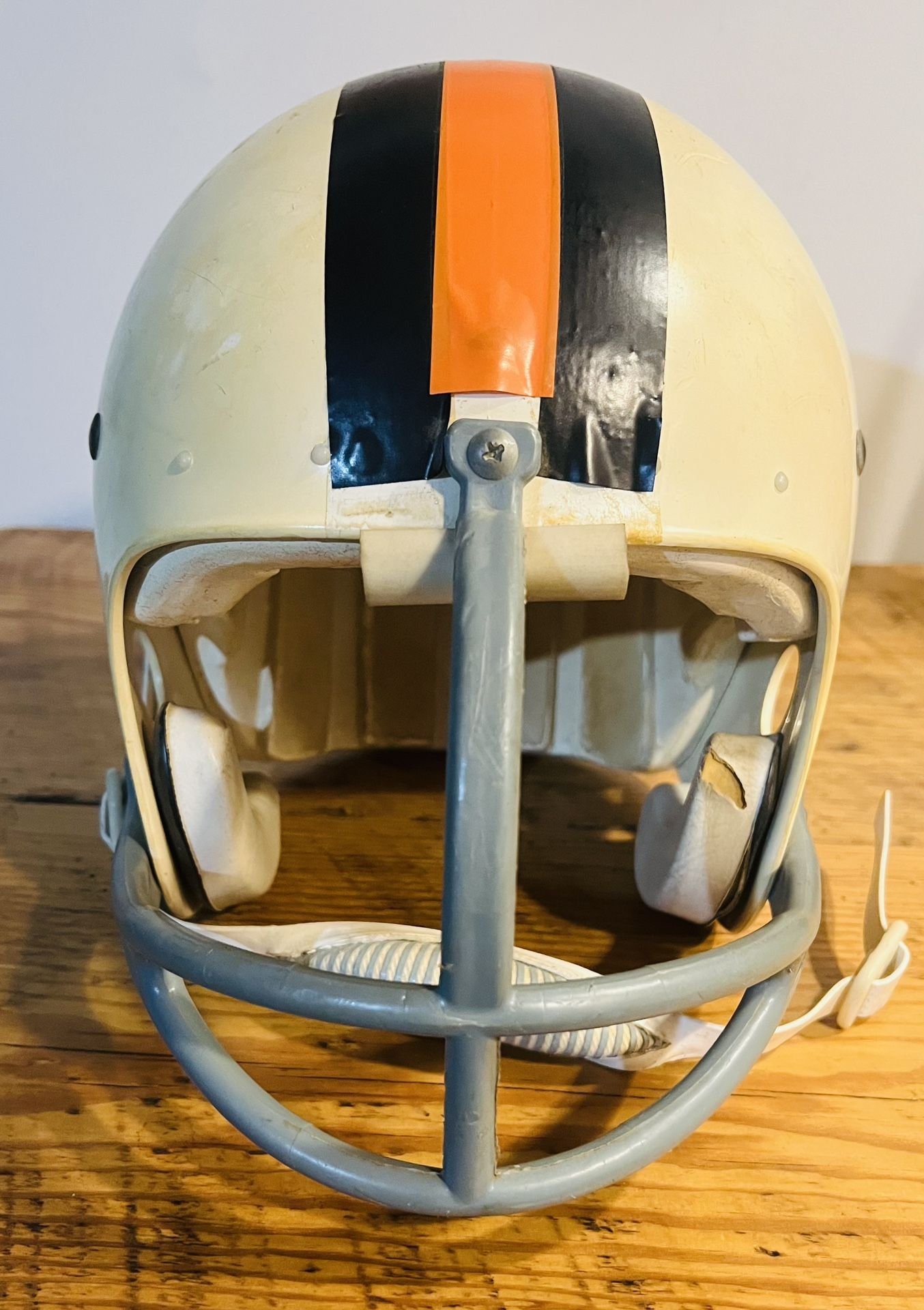 Vintage 1960's Colts Kids Football Helmet MacGregor E68G Large