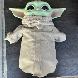Star Wars Mandalorian The Child Doll