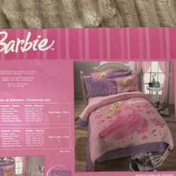 Reversible Twin Size Barbie Comforter 