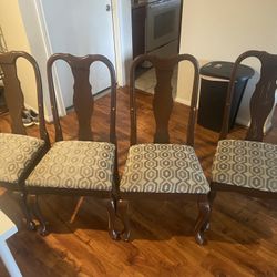 5 Dining Room Chairs