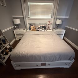 Queen Bedroom Set 