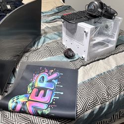 34’ Curved Acer 350$ OBO 