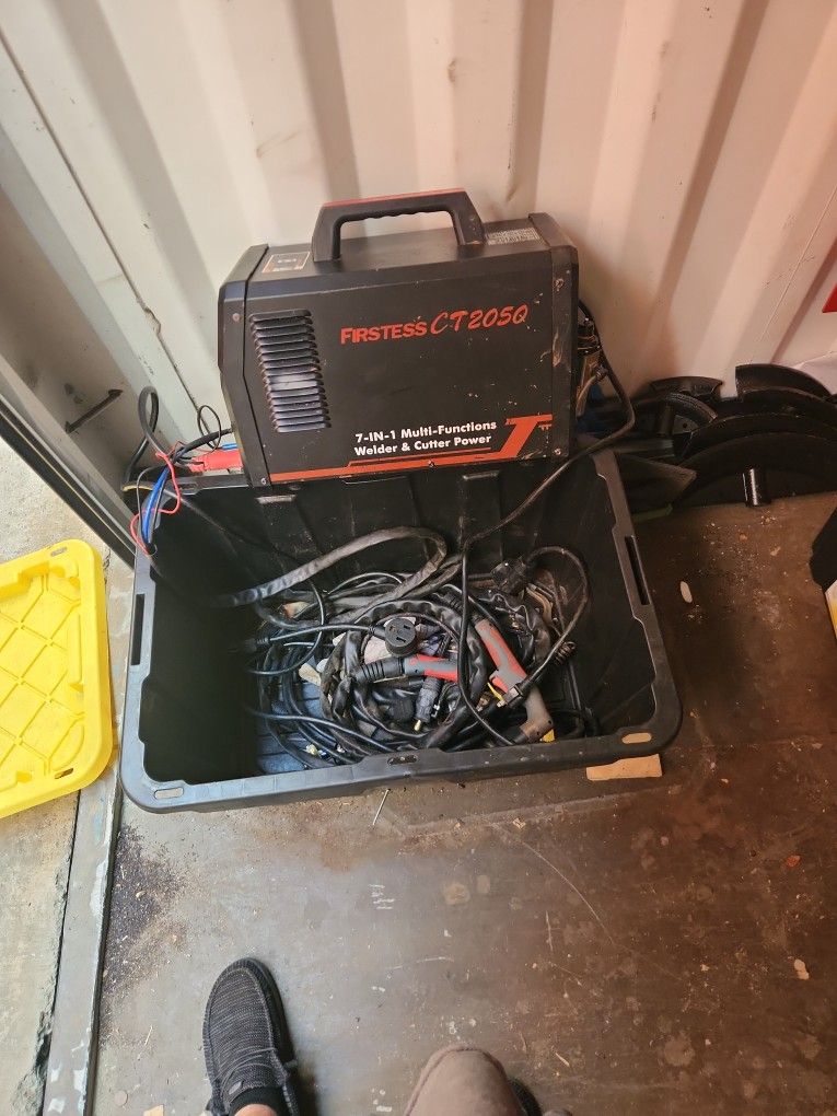220v 7in1 welder and cutter 500$