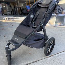 UPPABABY RIDGE JOGGING STROLLER 