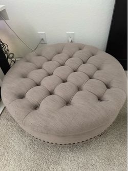 Large Round Tufted Ottoman – Beige Linen Upholstery