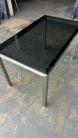 Z gallerie small dining table