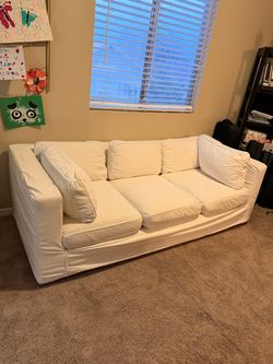 Beautiful White Slipcovered Sofa – 80” – Very Good Condition