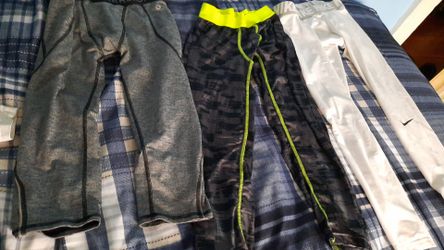 Boys size 10/12 compression pants