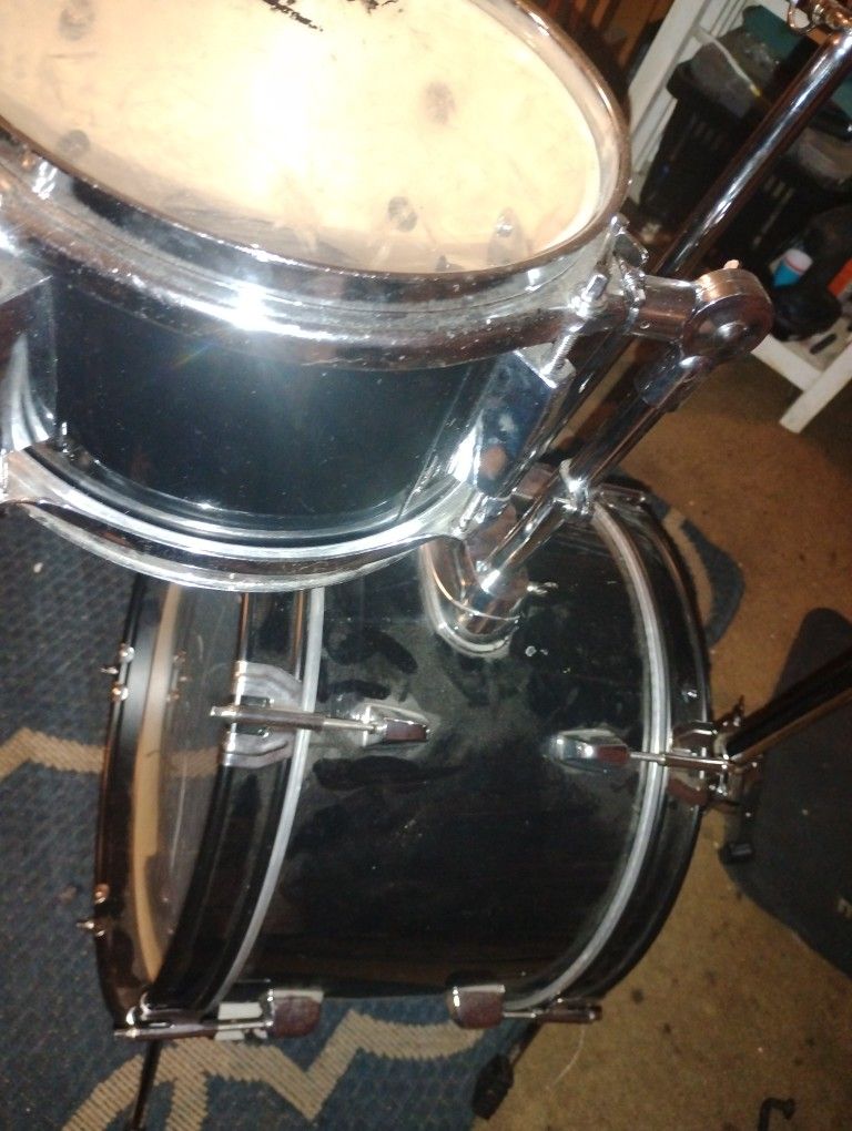 Rogue Jr. Drum Set *SEE DETAILS*