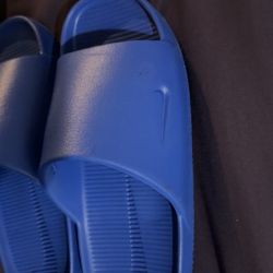 Nikes Calm Slide Sandals 