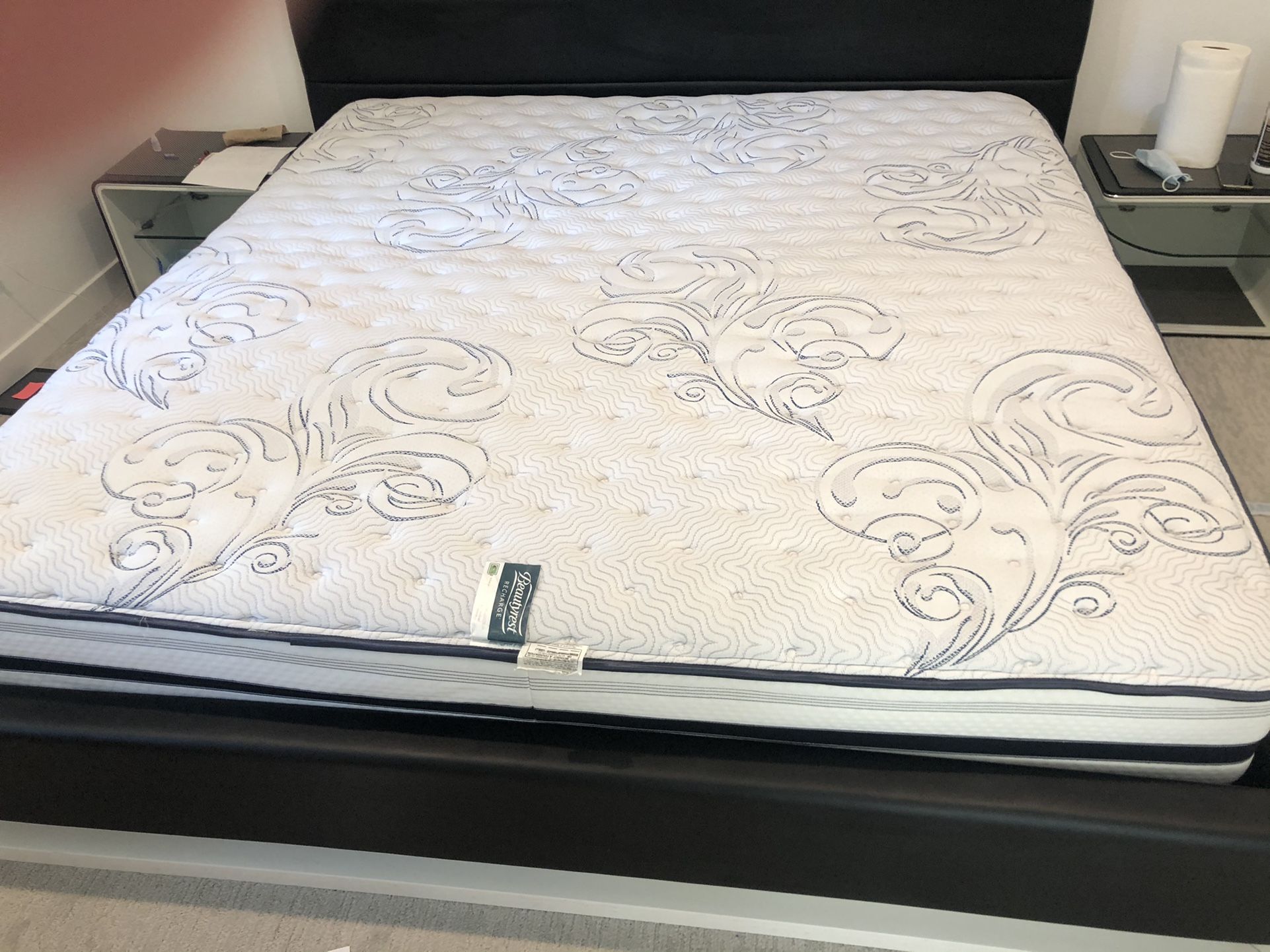 Free Eastern King Mattress-ON hold