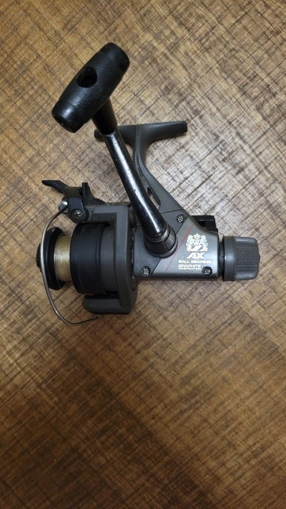 Shimano 2000AX Spinning Reel 