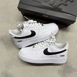 Supreme Air Force 1 Low White And Black