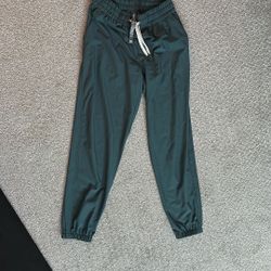 Vuori Jogger Pants