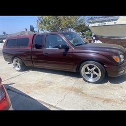 Toyota Tacoma Xtra Cab Truck 