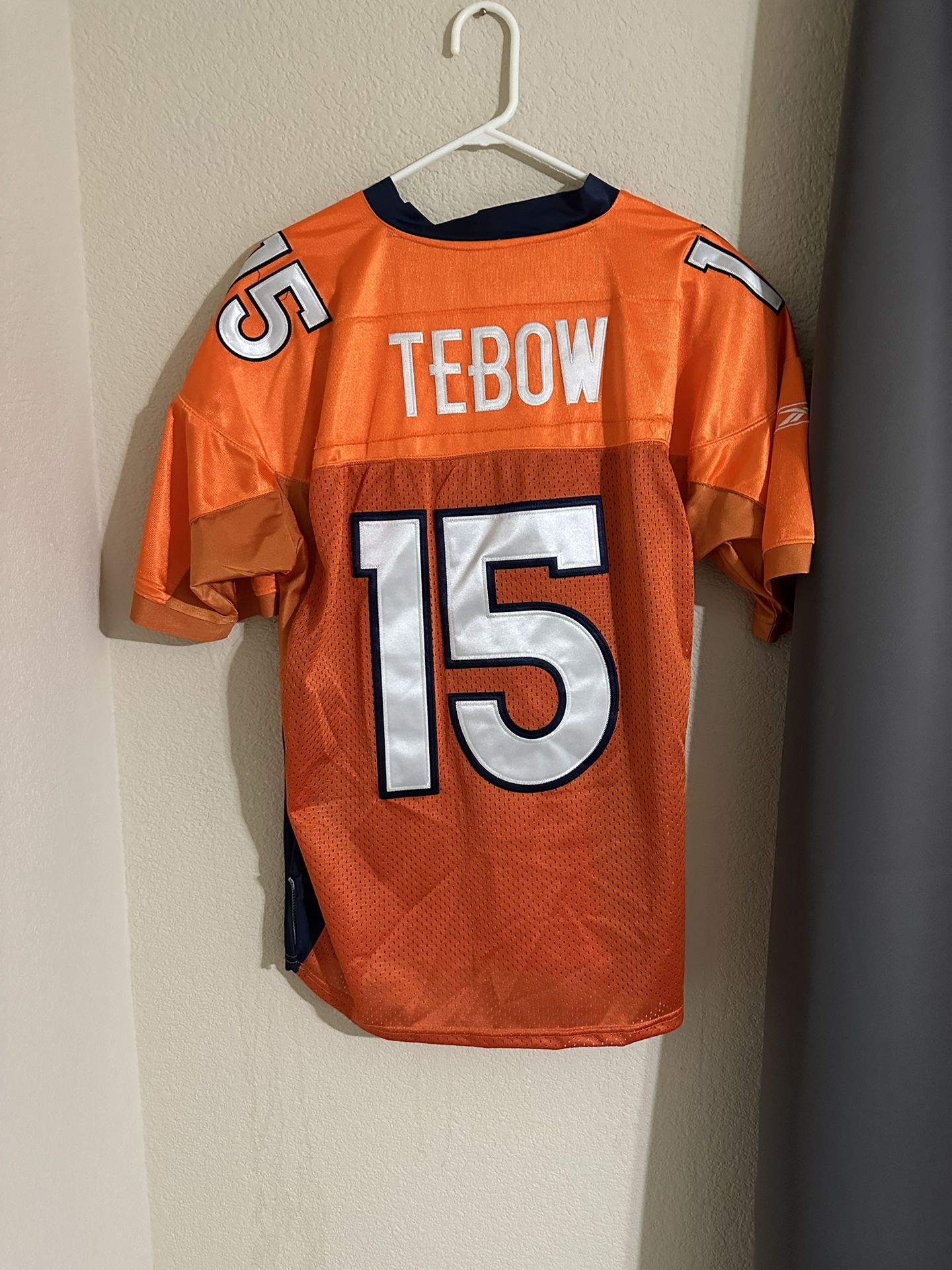 Tim Tebow Denver Broncos Jersey - Size Large