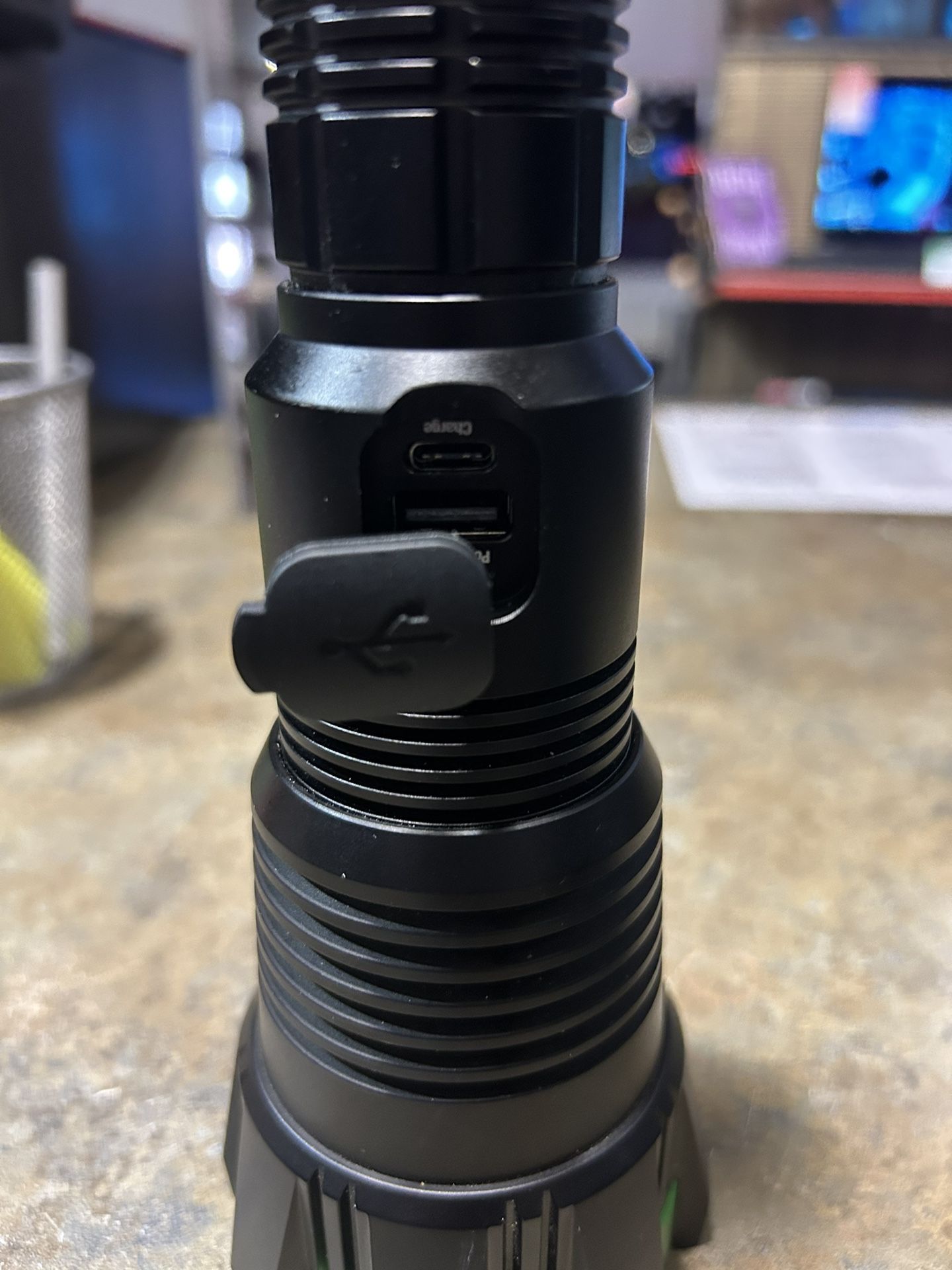 Kodiak Flashlight Kolos (6734/ME) for Sale in Sun City, AZ OfferUp