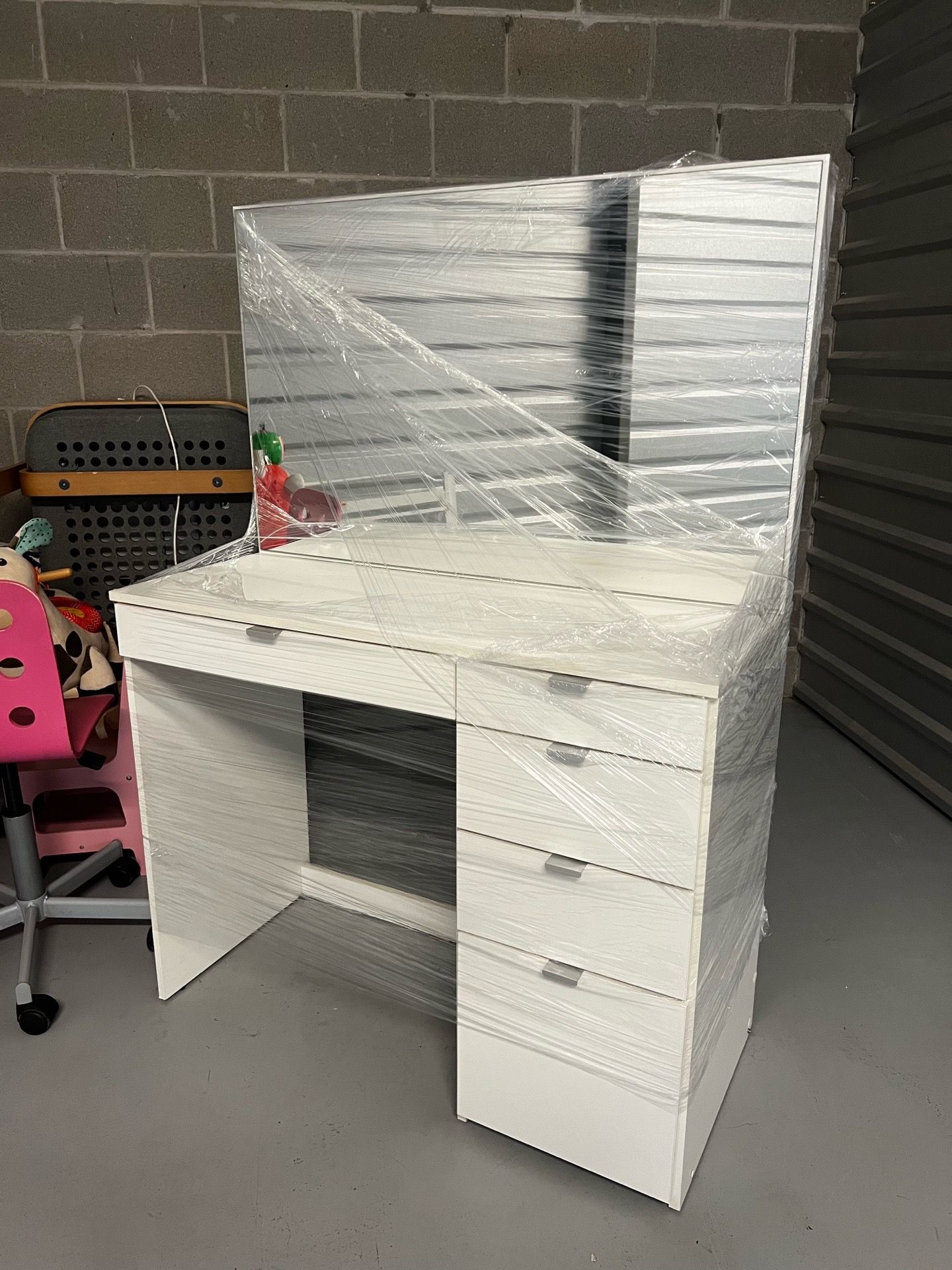 Makeup Vanity