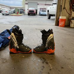 Fisher Skis And Salomon Boots
