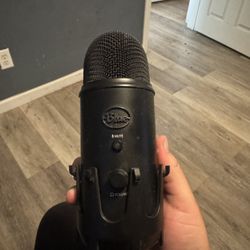 Blue Yeti Microphone 