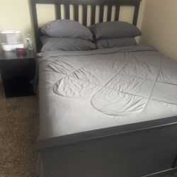 Queen Bed With Night Stand 