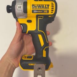 NEW DeWalt 3-Speed Impact Driver