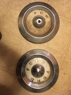 Ford hubcaps