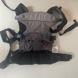 Infantino Baby Carrier 