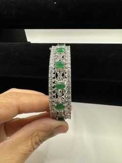 Cuff Style Bracelet In American Diamond