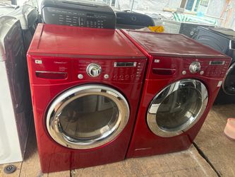 Washer and gas dryer brand LG heavy duty everything works great with a 3 months warranty