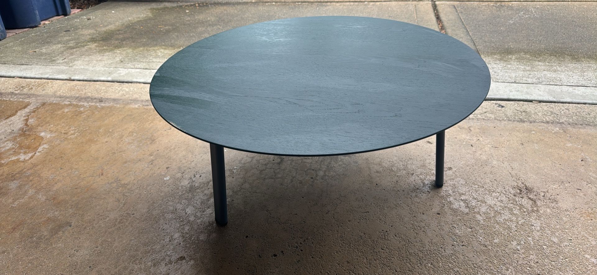 Round Coffee Table