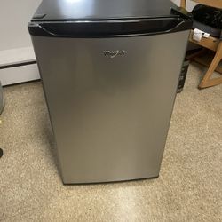 Whirlpool Mini Fridge + Freezer 