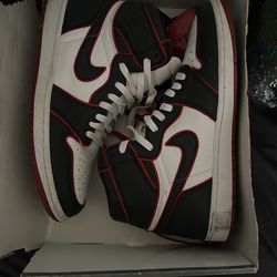 Jordan 1 Bloodline Size 11