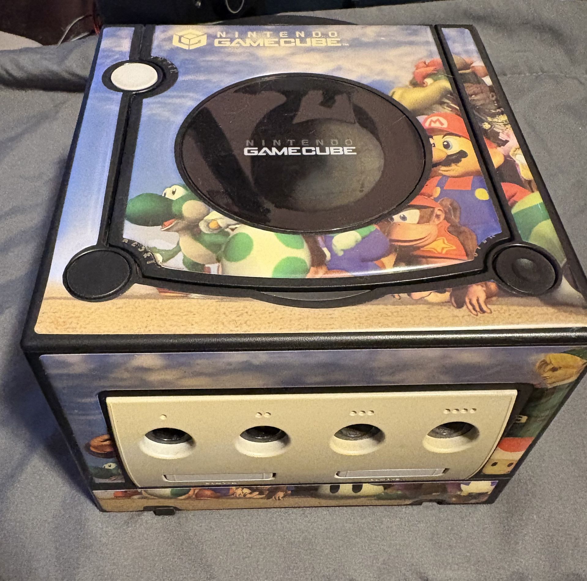 Ultra Rare Game Cube (not Working)