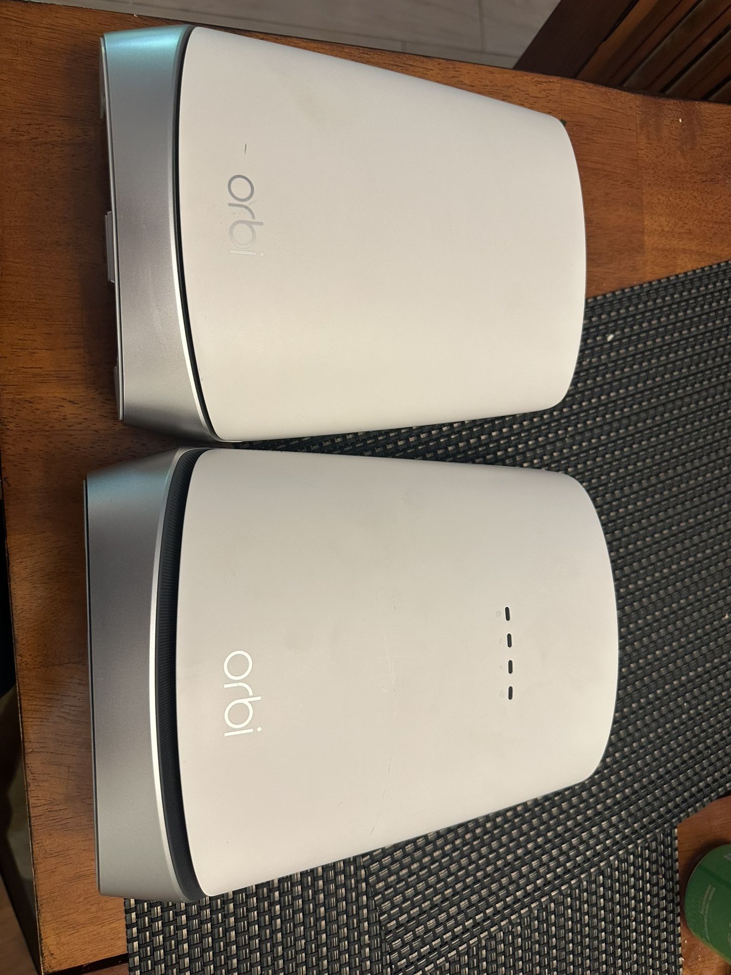 Orbi Router satellite