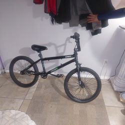 20in Hyper Spinner Bicycle