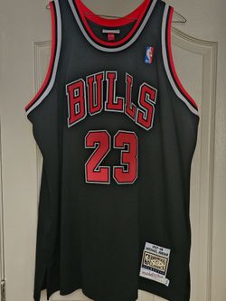 Authentic 97,98 Michael Jordan Jersey