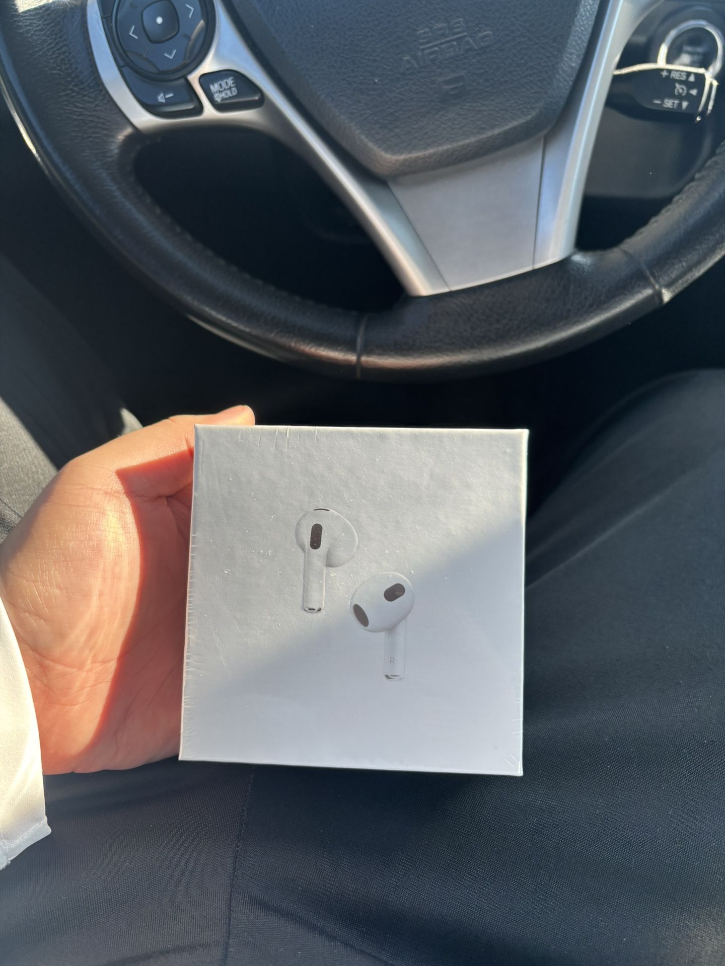 Air Pod Gen 3