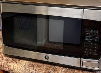 1.1 cu Ft GE stainless Steel Microwave