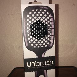 Brand NEW!!! 🔲   UnBrush Hair Care Accessory - Untangle•unKnot•UnDo (((PENDING PICK UP TODAY)))
