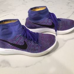 Women’s Nike Lunarepic High Flyknit Running Shoe