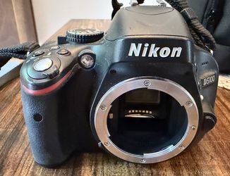 CAMERA Nikon D5100 DSLR Complete Photography Kit