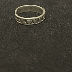 “Love” Band Silver Ring 