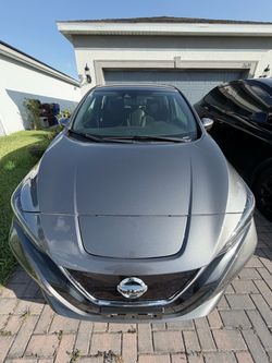 2022 Nissan Leaf