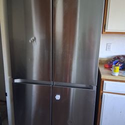 Samsung Refrigerator 