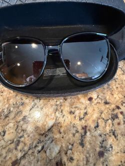 Lentes fendi auténtico son nuevos