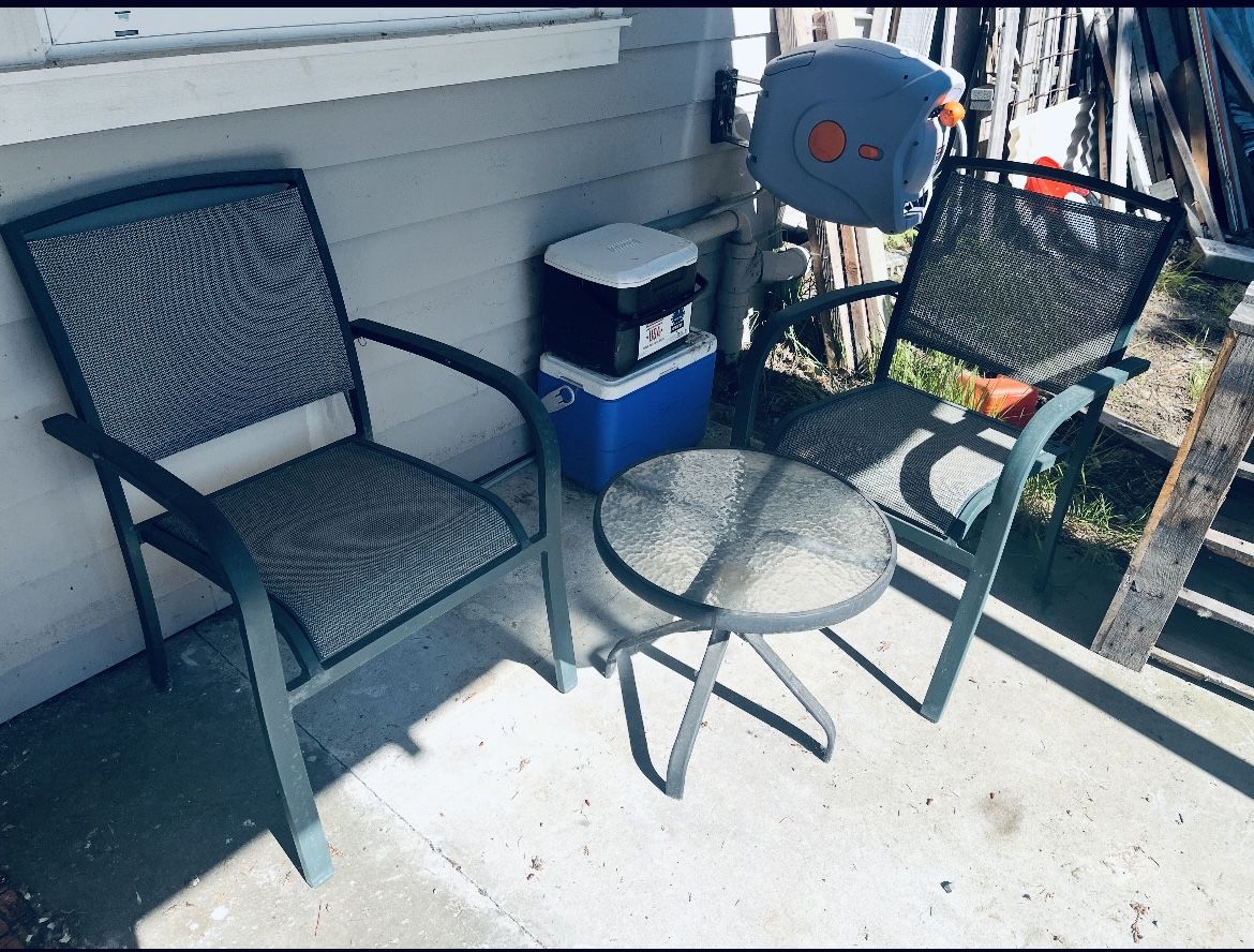 Outdoor Table And 2 Chairs