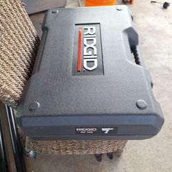 RIDGID
RP 350 ProPress Standard Pistol Grip Press Tool Kit (Includes Case+ 18-V Li-Ion Battery + Charger+4 Press Tool Jaws)