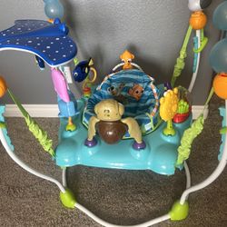 Finding Nemo Activity Center/Jumper